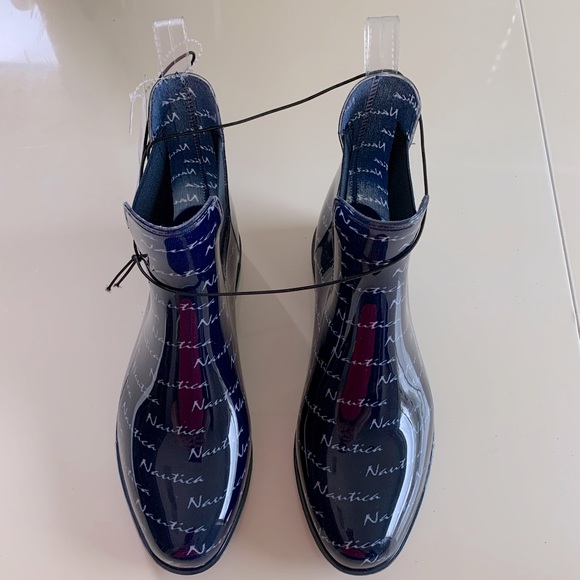 NWT -  NAUTICA RAIN BOOTS - Picture 2 of 8